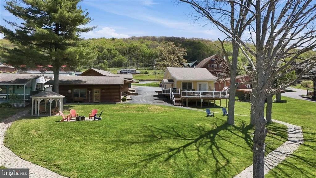 Photo of 17 GRANDVIEW BOULEVARD