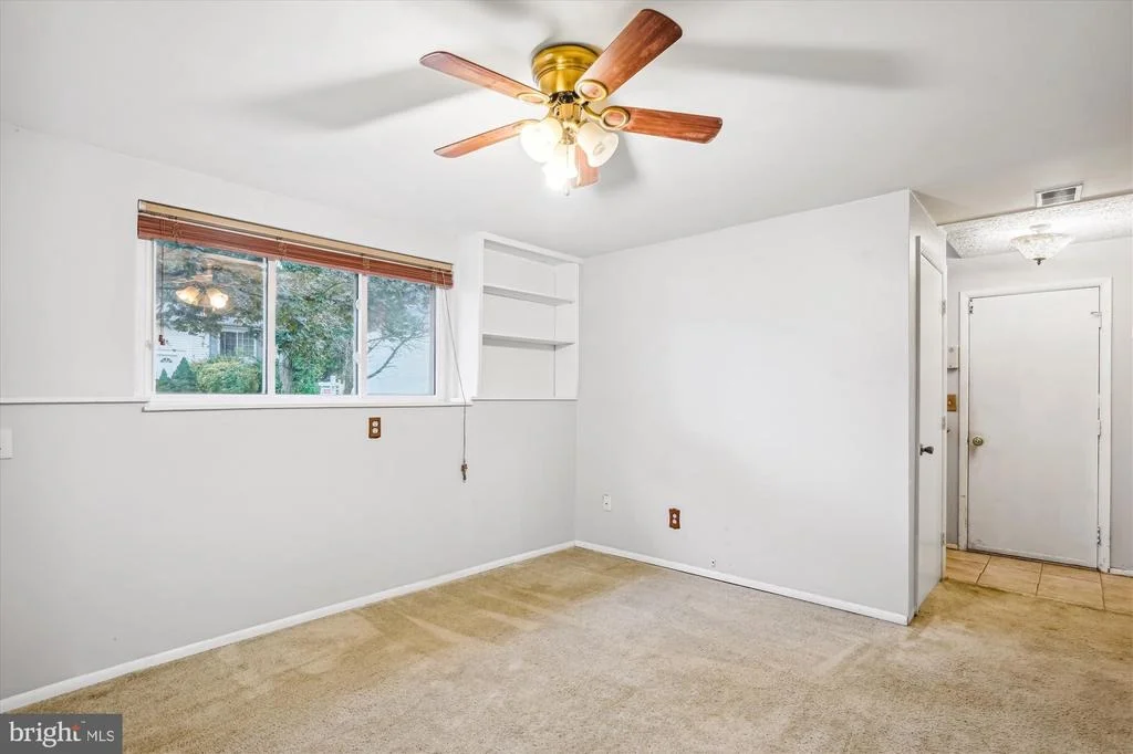 Photo of 19013 PERRONE DRIVE