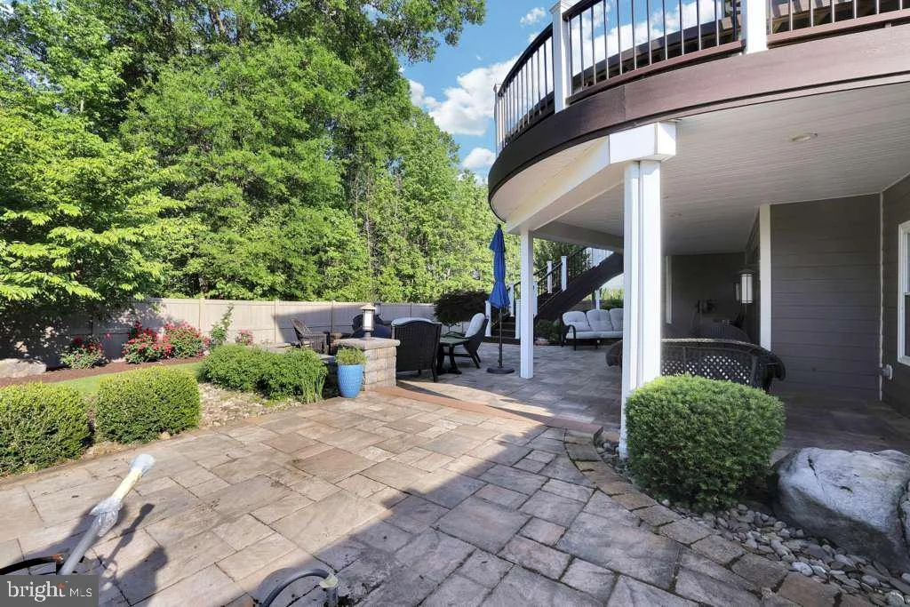 Photo of 8227 SAINT FRANCIS DRIVE