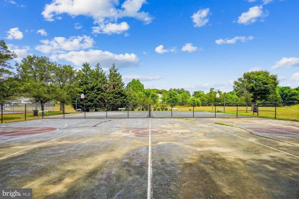 Photo of 3049 MEMORY LANE