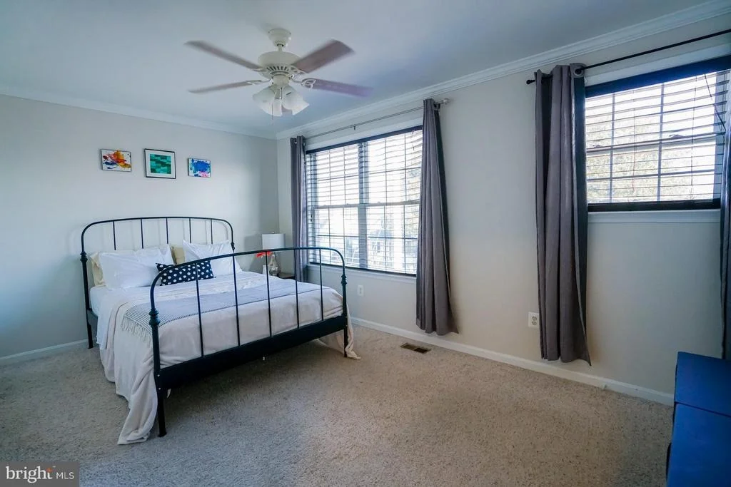 Photo of 218 TOWNSEND AVENUE