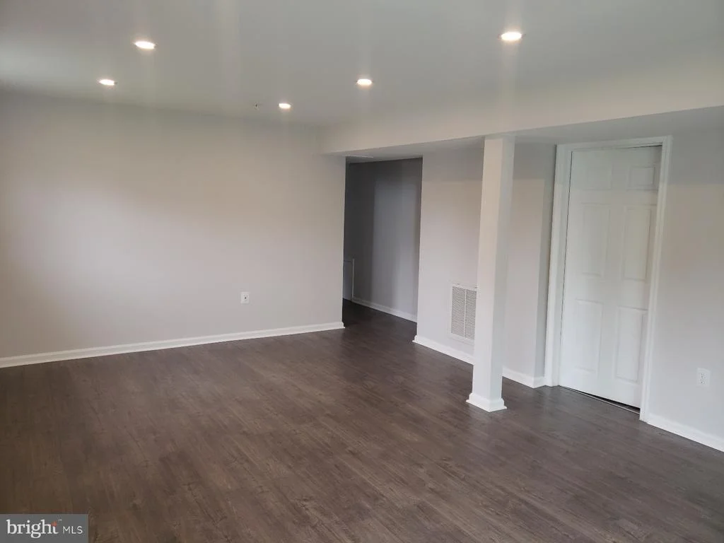 Photo of 5102 LANSING DRIVE