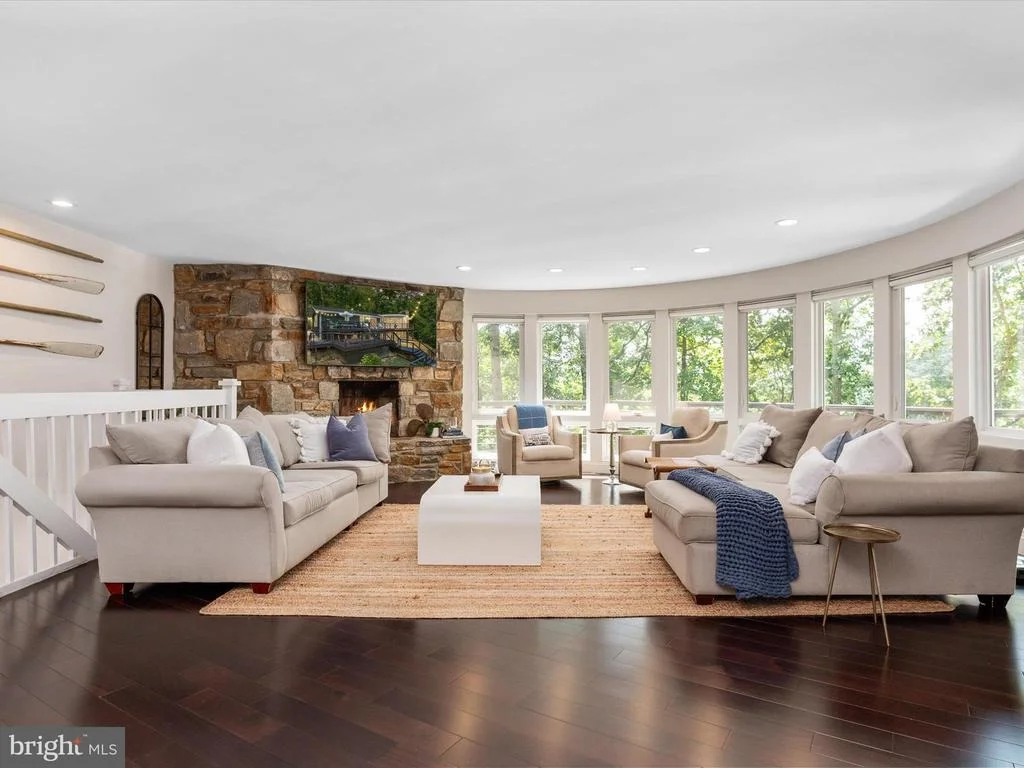 Photo of 778 BON HAVEN DRIVE