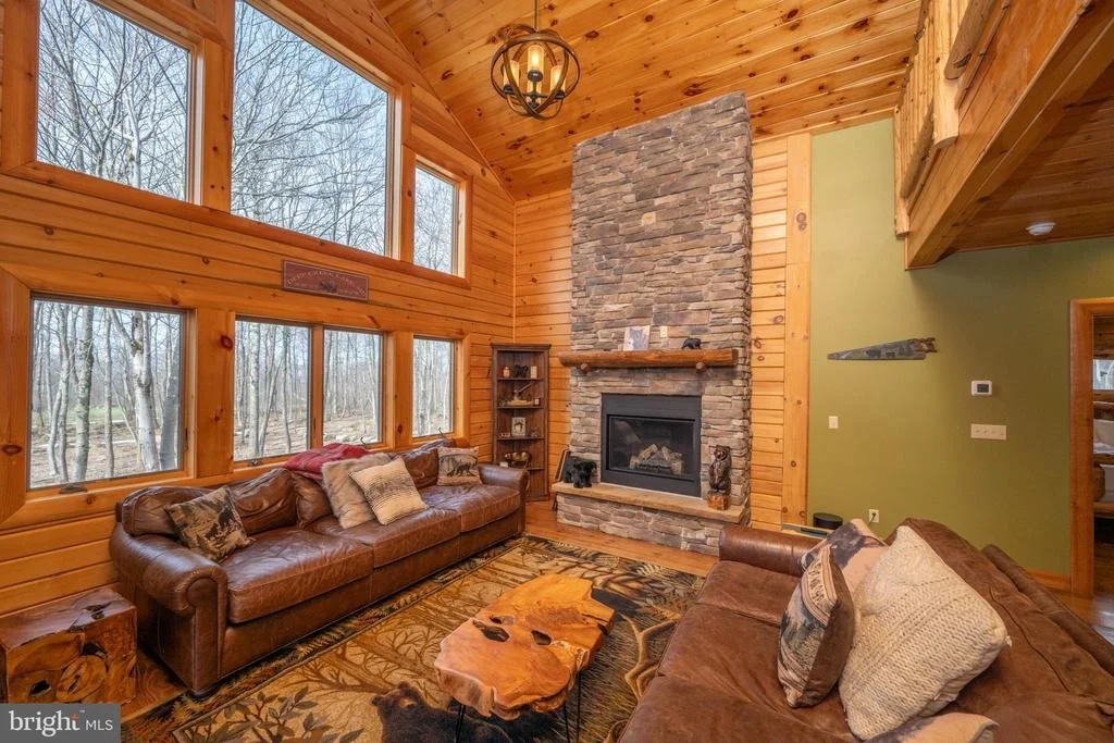 Photo of 276 SUNDANCE WAY
