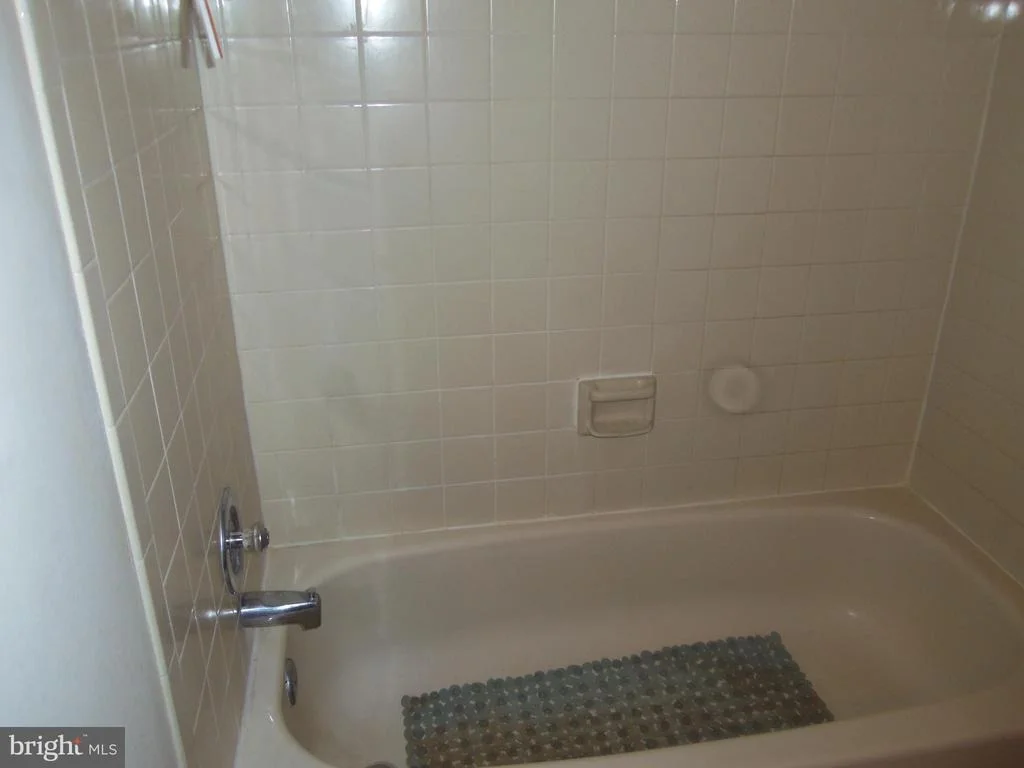Photo of 2426 HIDDEN VALLEY LANE