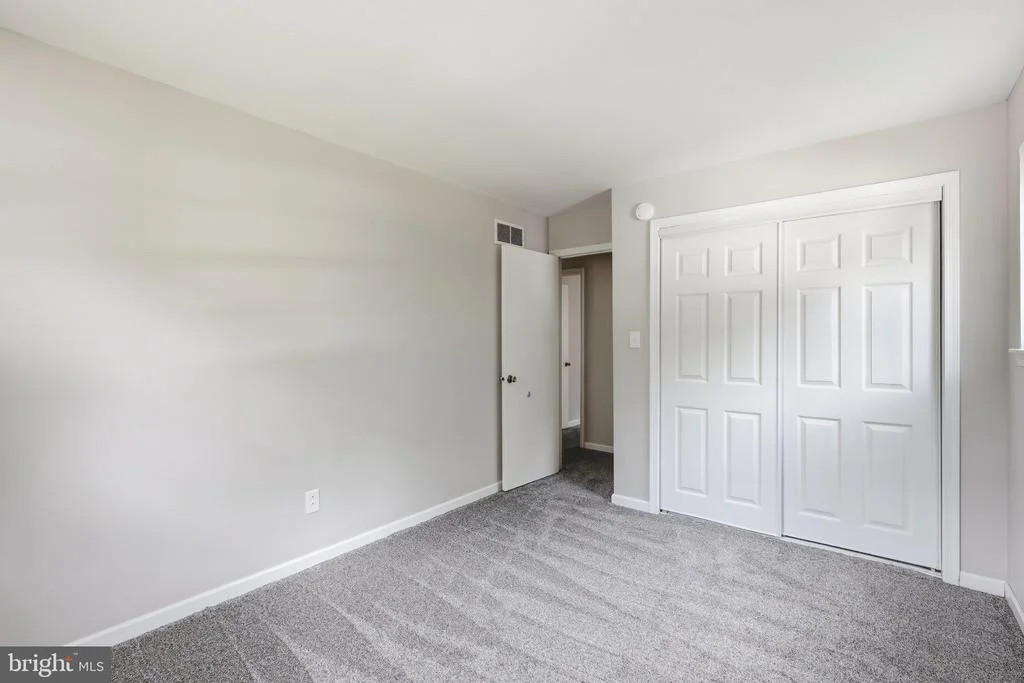 Photo of 20 MERION COURT