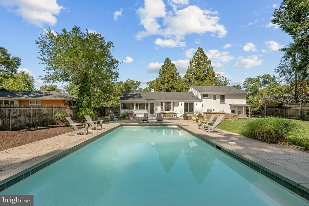 Photo of 9013 BEATTY DRIVE