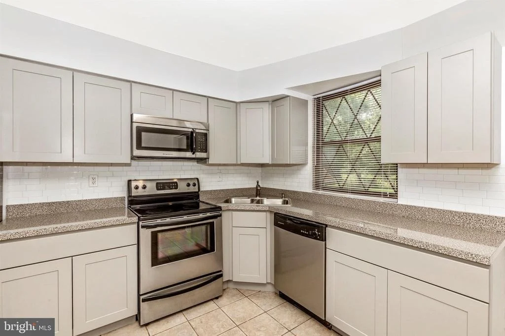 Photo of 5912 MAPLE TERRACE