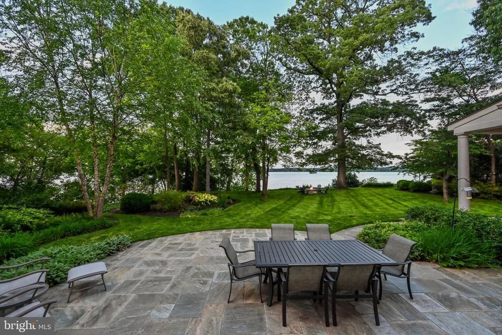 Photo of 11715 RIVER DRIVE