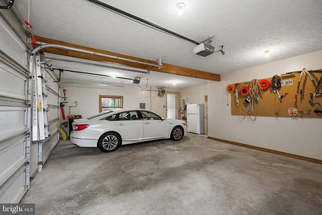 Photo of 607 PIN OAK CIRCLE
