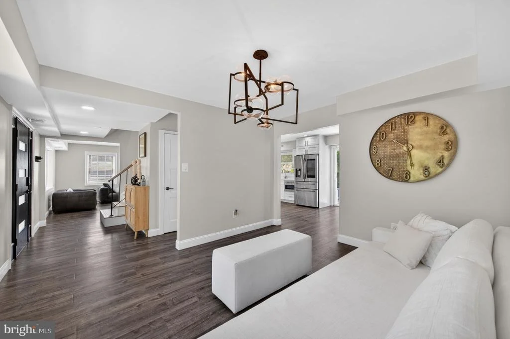Photo of 4202 MINSTRELL LANE