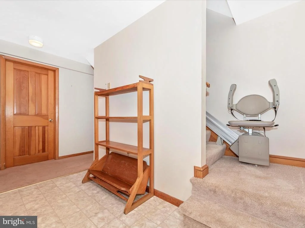 Photo of 7502 RIDGE ROAD