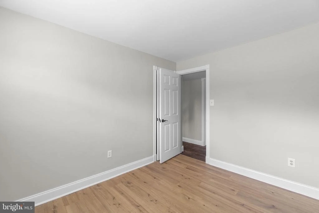 Photo of 839 CHANTER DRIVE