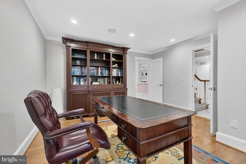 Photo of 1205 SUFFIELD DRIVE