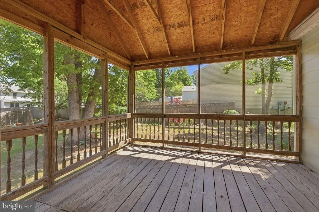 Photo of 9516 PARK AVENUE