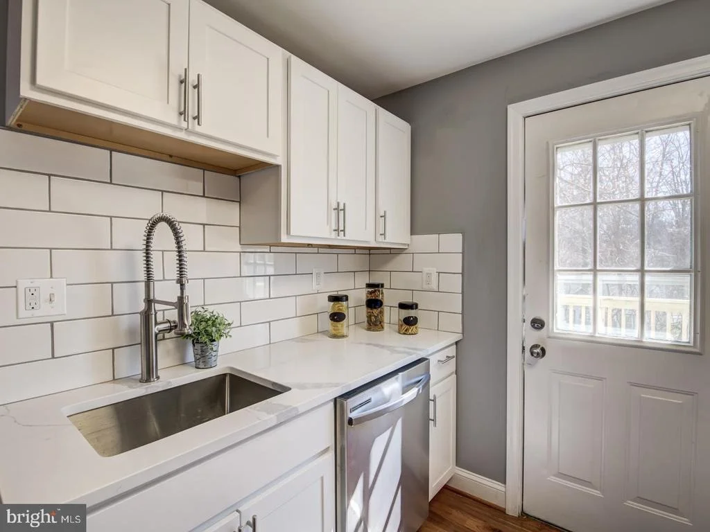 Photo of 4206 GARRETT PARK ROAD
