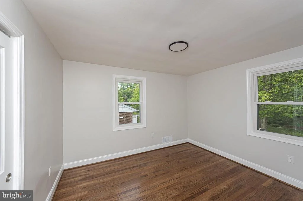 Photo of 536 BROOK ROAD