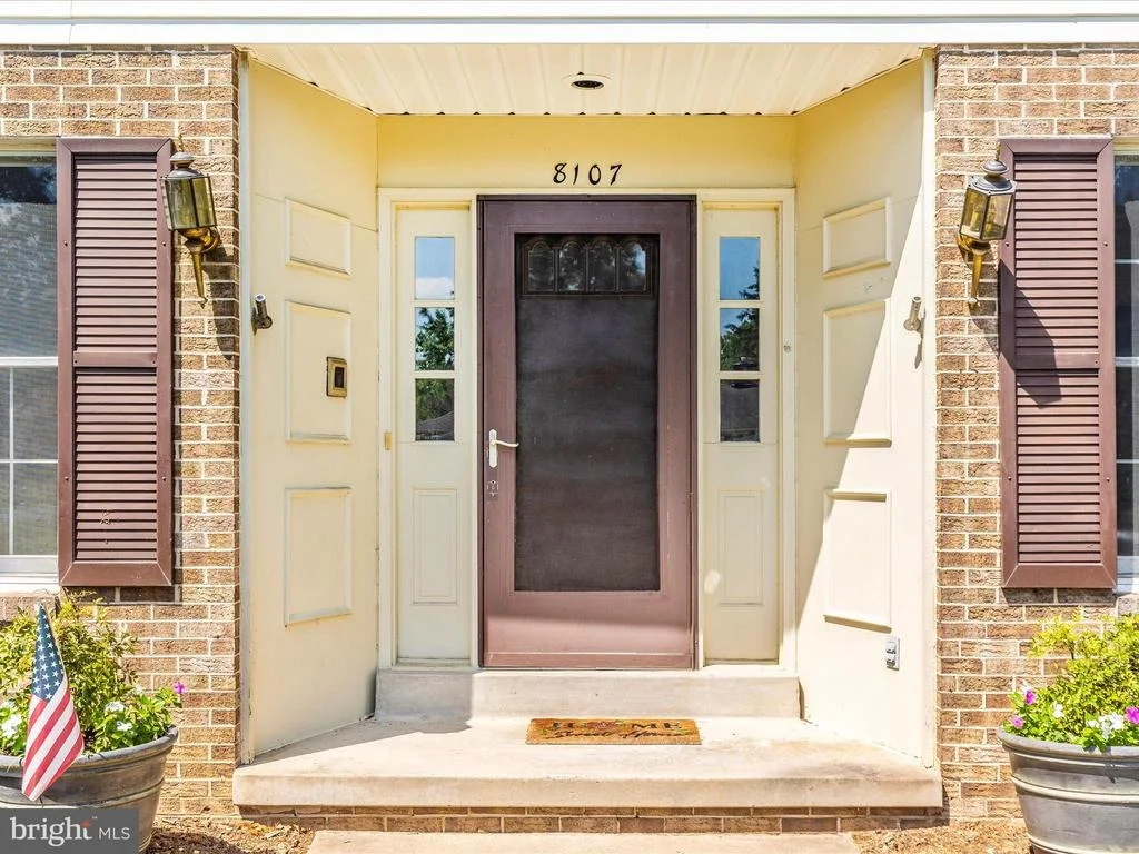 Photo of 8107 CLEARFIELD ROAD