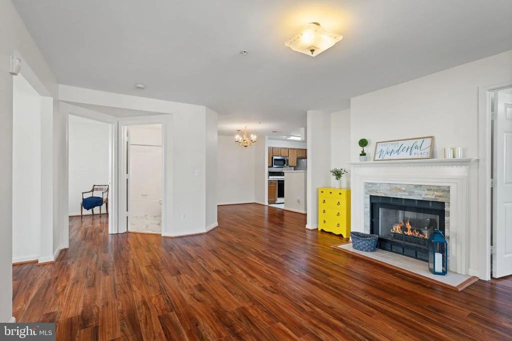 Photo of Unit 101 at 14184 CUDDY LOOP