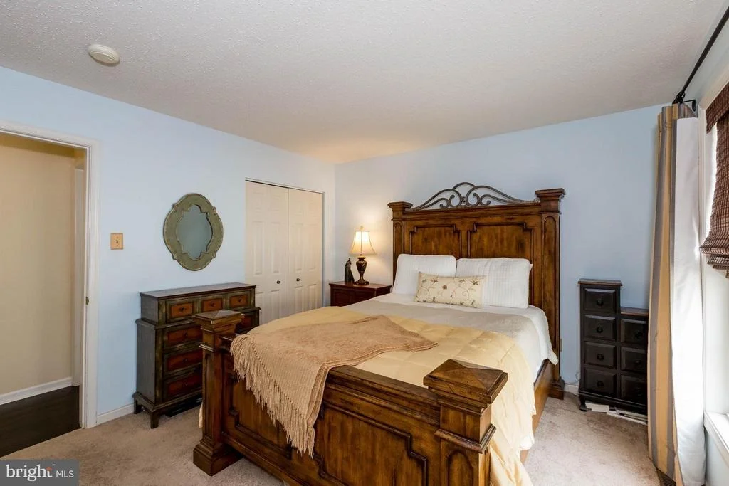 Photo of 6438 OLD HIGHGATE DRIVE