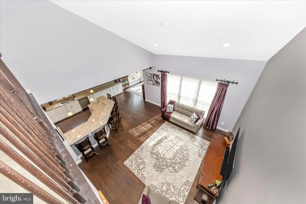 Photo of 825 HOLDEN ROAD