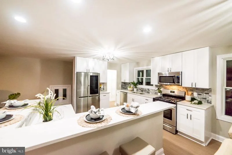 Photo of 3208 GREENMEAD ROAD