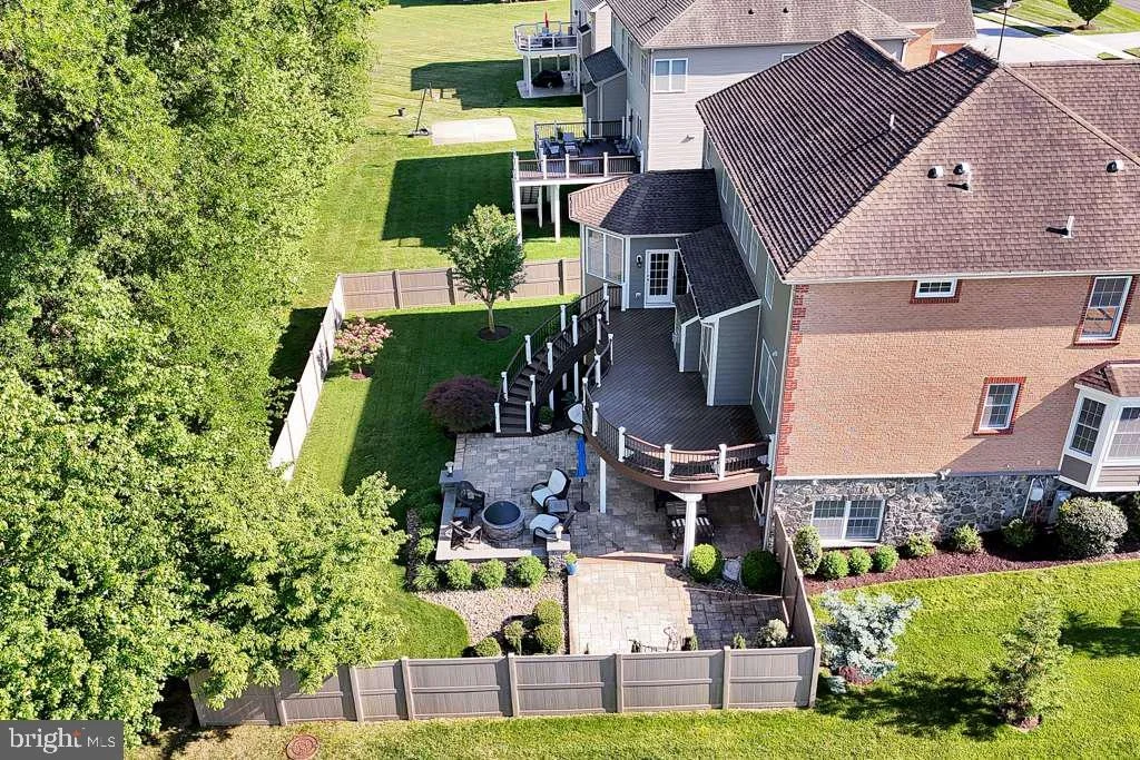 Photo of 8227 SAINT FRANCIS DRIVE