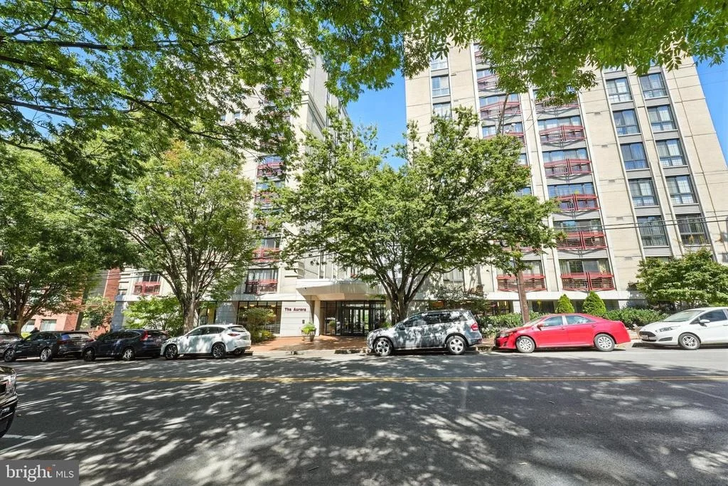 Photo of Unit 303 at 7923 EASTERN AVENUE