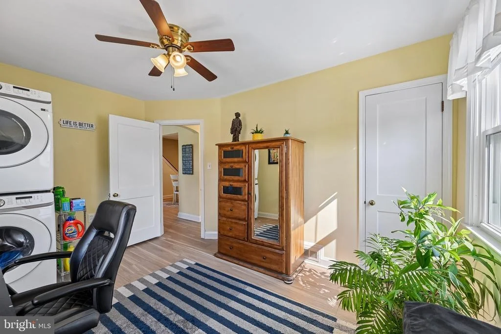 Photo of 1248 JUNE ROAD