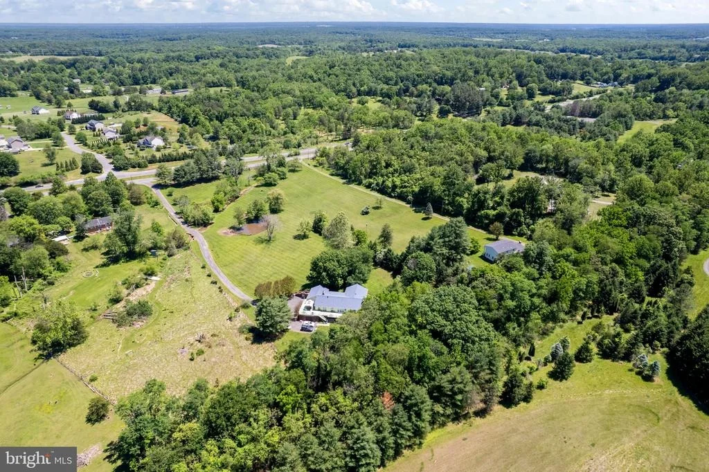 Photo of 9032 JAMES MADISON HIGHWAY