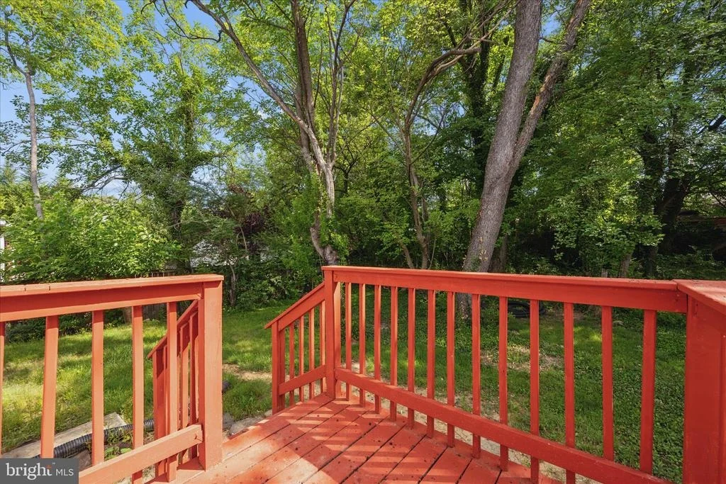 Photo of 10607 LILAC PLACE