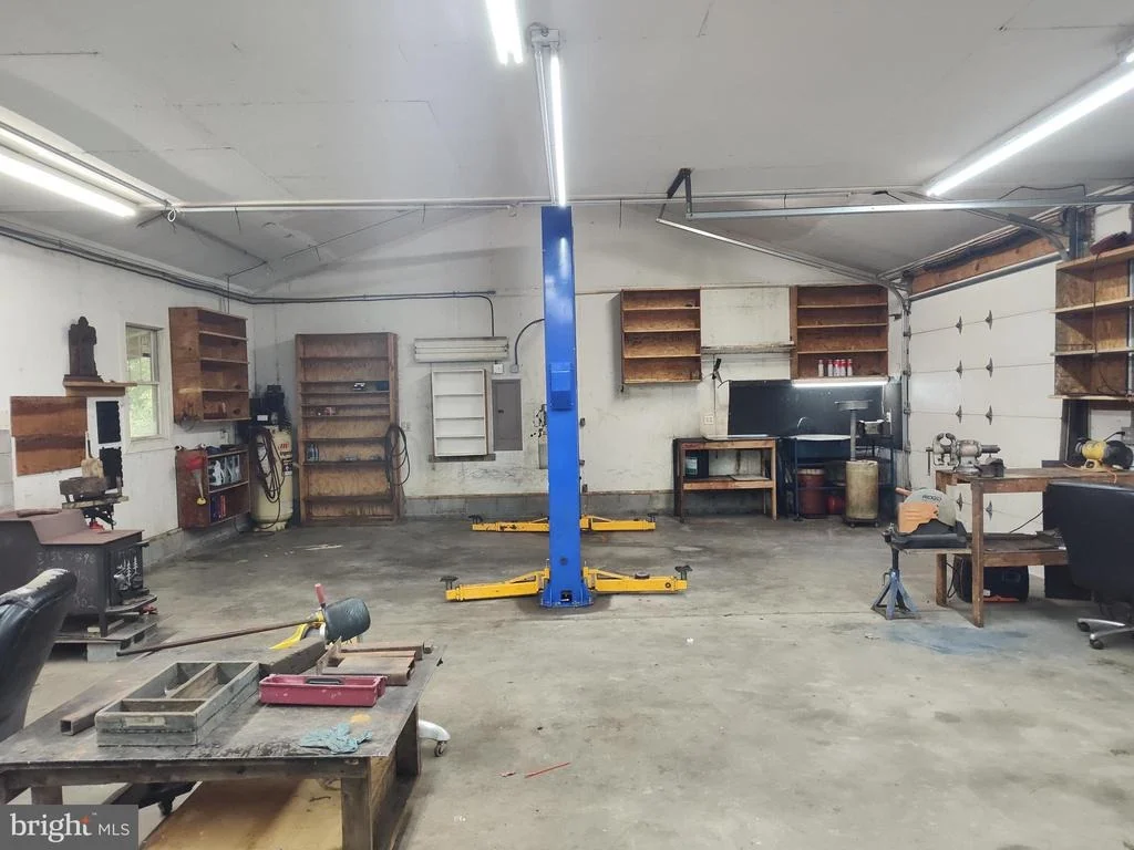Photo of 7074 GRAYS MILL ROAD