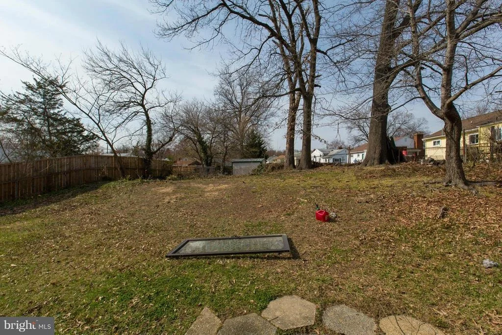 Photo of 1502 JAMES STREET