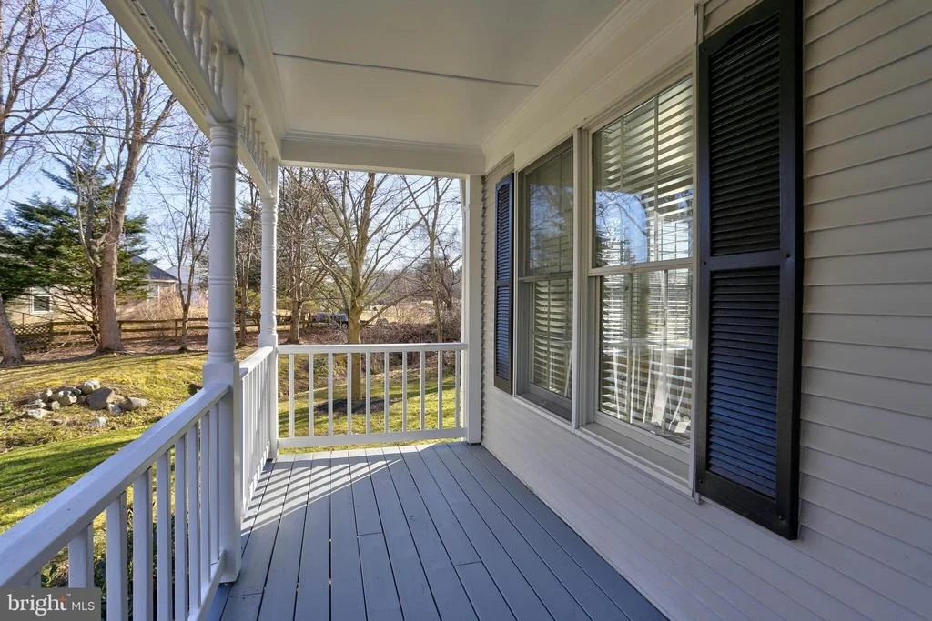 Photo of 8278 LEISHEAR ROAD