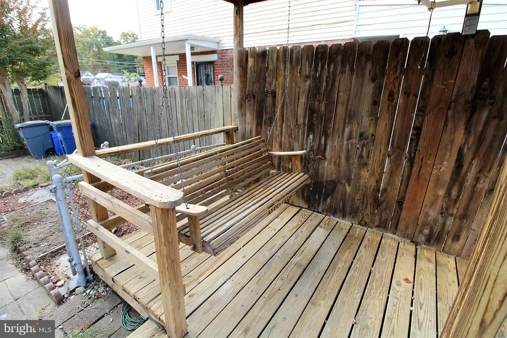 Photo of 11804 VALLEYWOOD DRIVE