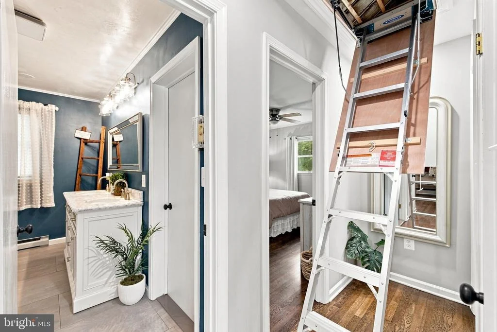 Photo of 21088 UNISON ROAD
