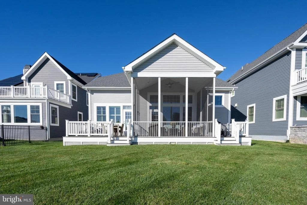 Photo of 11024 MARVIL ROAD
