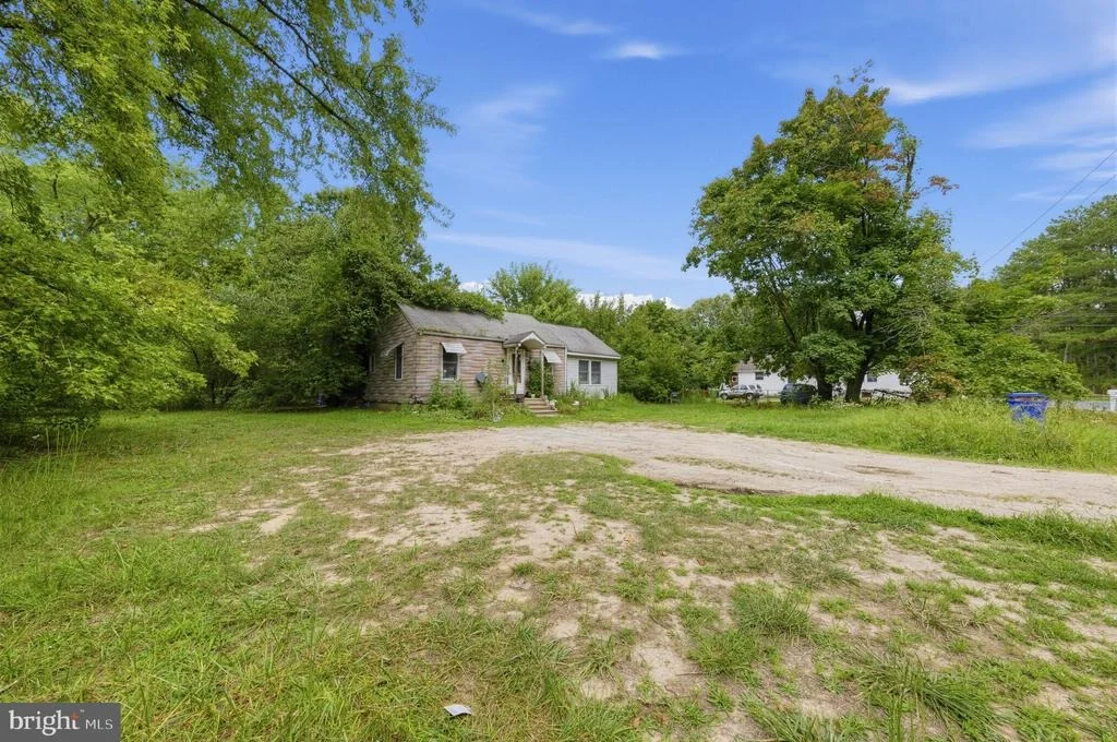 Photo of 1065 WALNUT SHADE ROAD