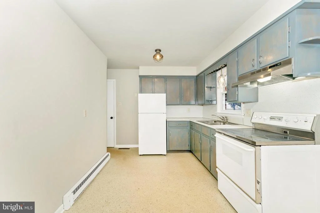 Photo of 6438 BROAD RUN ROAD