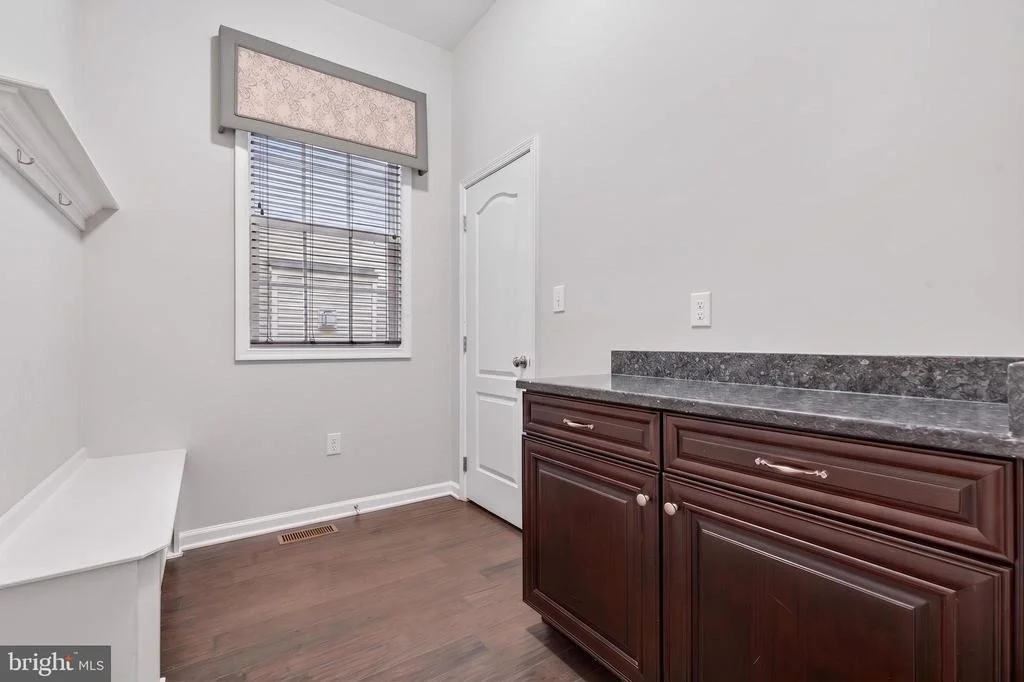 Photo of 141 COACHMAN CIRCLE