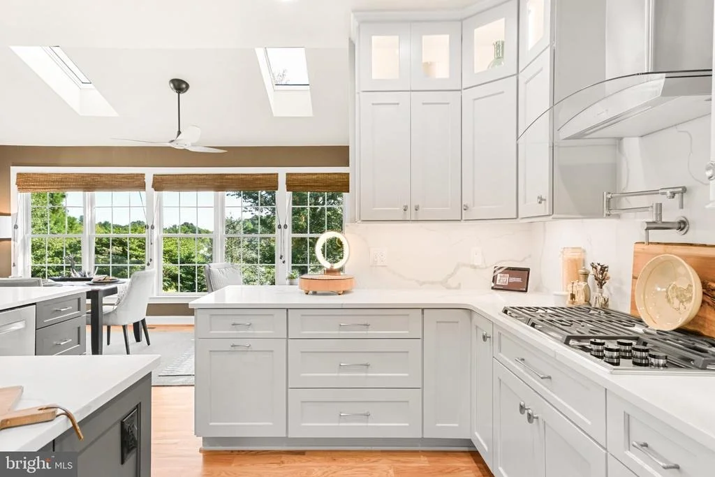 Photo of 4606 MOCKINGBIRD LANE