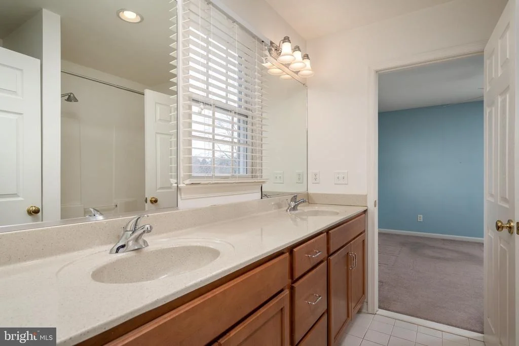 Photo of 196 WILLOW OAK AVENUE