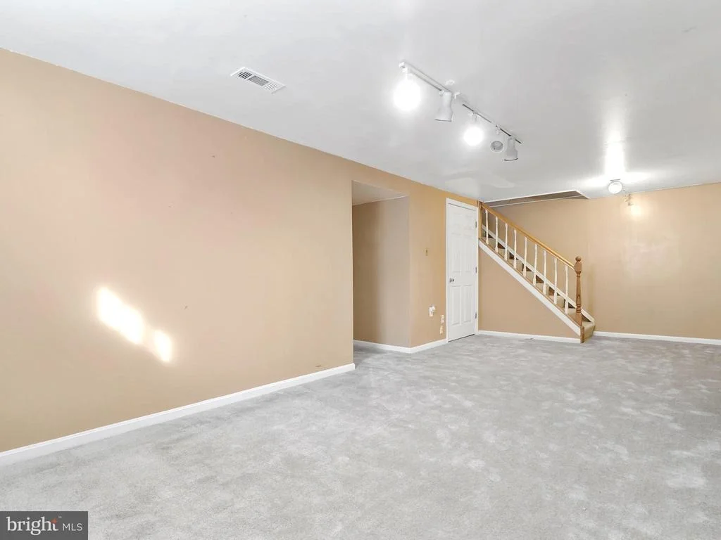 Photo of 3072 SCHUBERT DRIVE