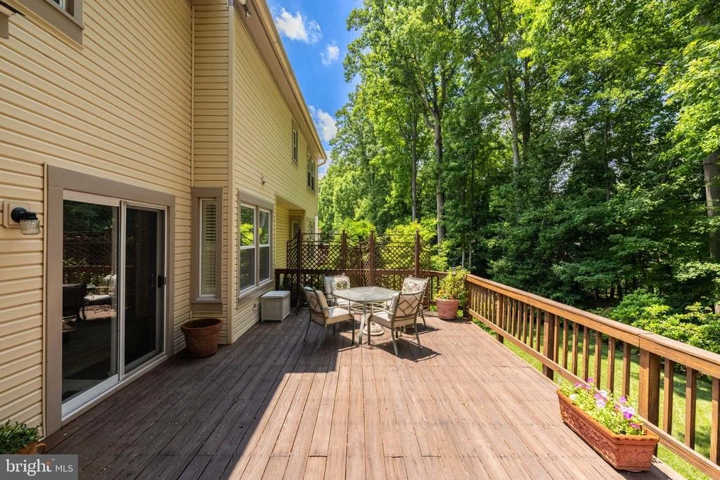Photo of 9304 MAINSAIL DRIVE