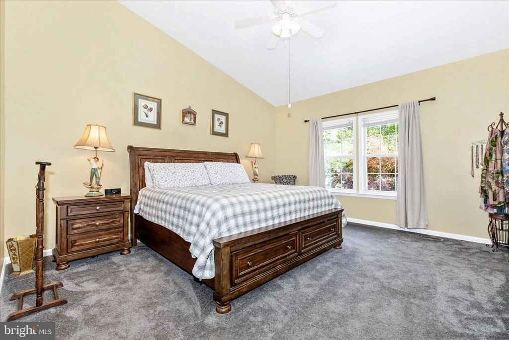 Photo of 105 CROSSING POINTE COURT