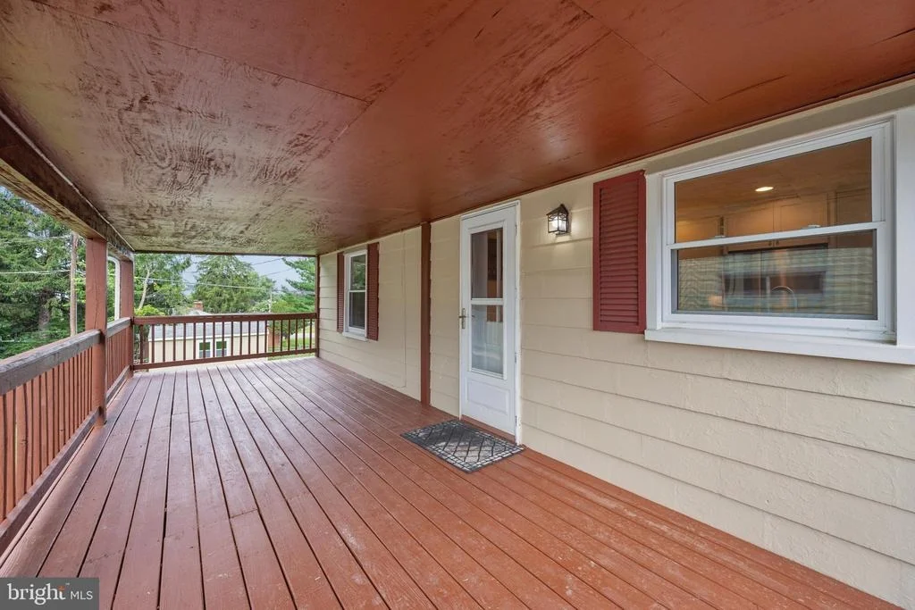 Photo of 8995 HAMBURG ROAD