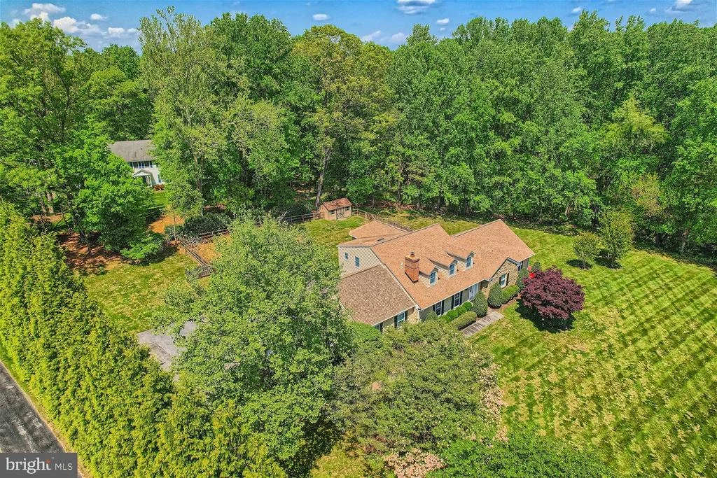 Photo of 15014 SPRING MEADOWS DRIVE