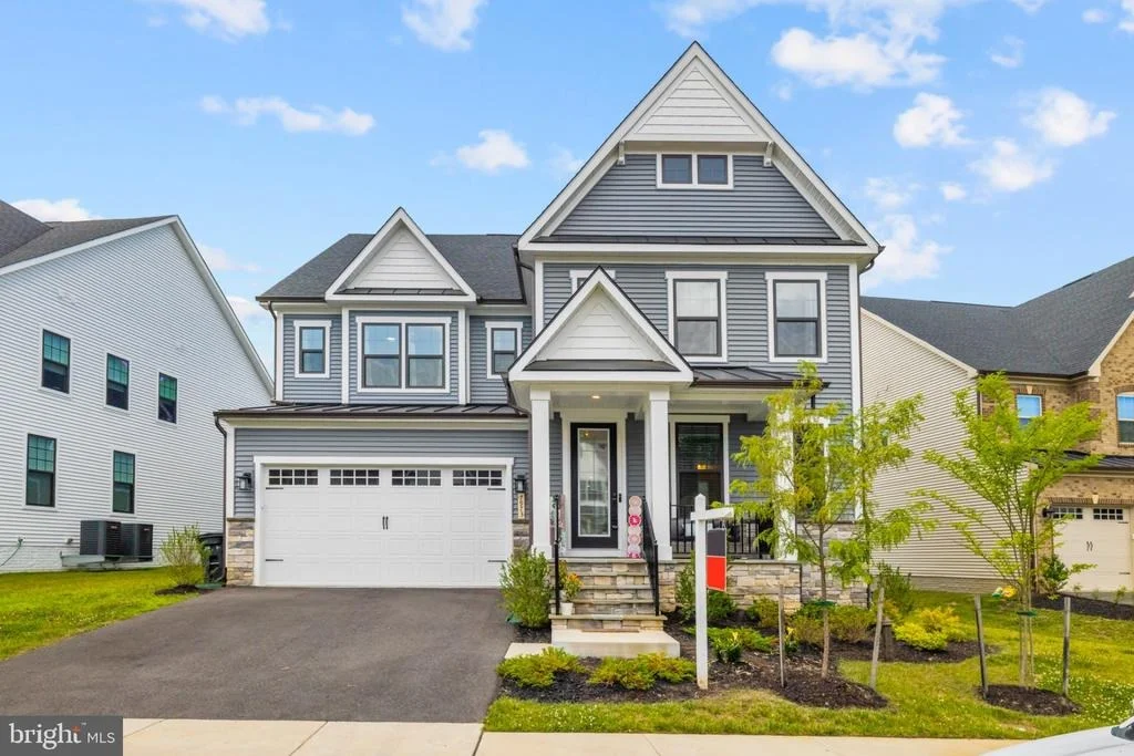 Photo of 7973 LAWNDALE CIRCLE