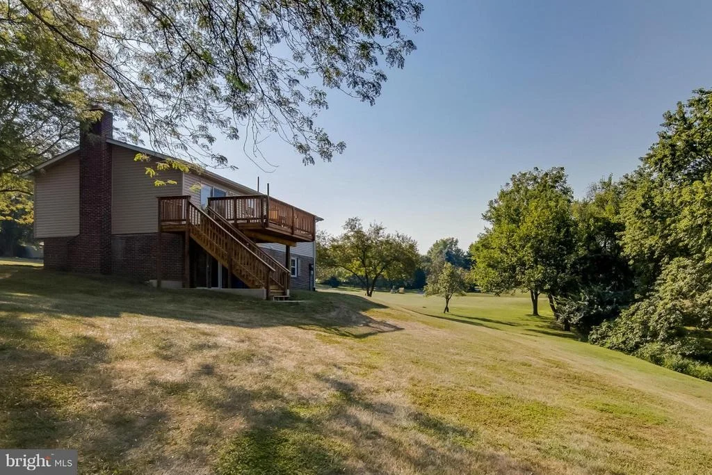 Photo of 7306 COUNTRYSIDE DRIVE