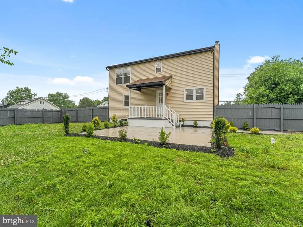 Photo of 308 DELSEA DRIVE